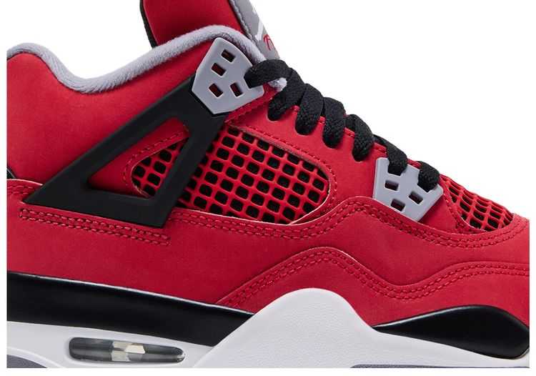 Air Jordan 4 Retro GS Toro Bravo 2026