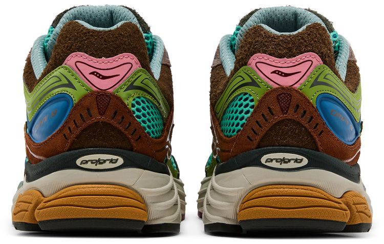 Sneaker Politics x Saucony Progrid Omni 9 Sportsmans Paradise