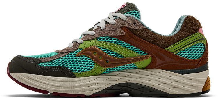 Sneaker Politics x Saucony Progrid Omni 9 Sportsmans Paradise