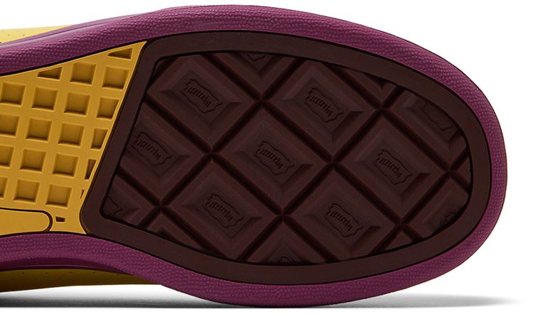 BBC Ice Cream x Reebok Board Flip Banana Split 2025