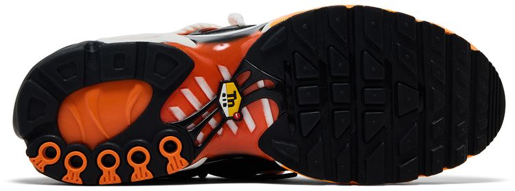 Homecoming x Nike Air Max Plus Safety Orange Black Bright Mandarin