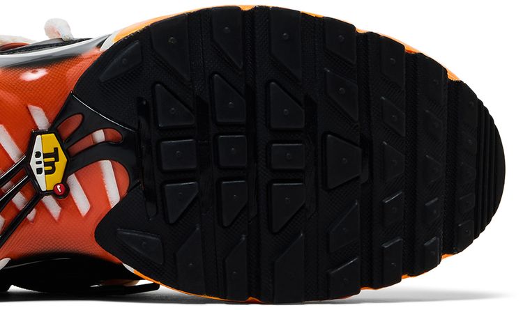Homecoming x Nike Air Max Plus Safety Orange Black Bright Mandarin