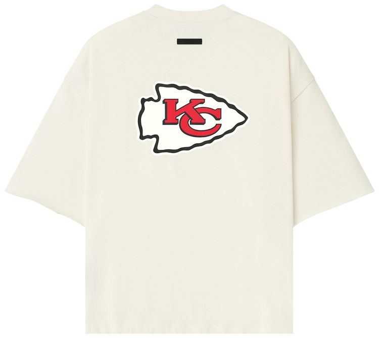Fear of God Essentials Chiefs 90s 34 Sleeve Tee Cream White
