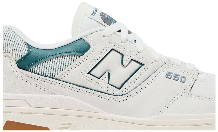 New Balance Wmns 550 Sea Salt New Spruce
