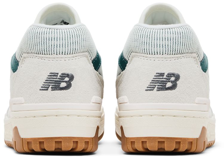 New Balance Wmns 550 Sea Salt New Spruce