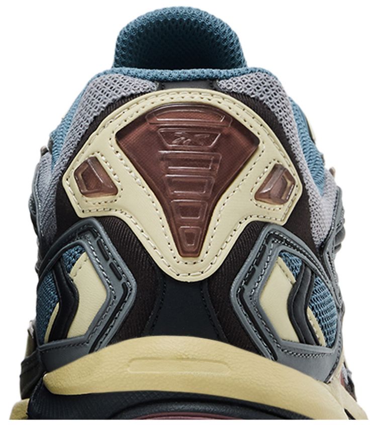 Reebok Premier Road Ultra LTD Soft Pink