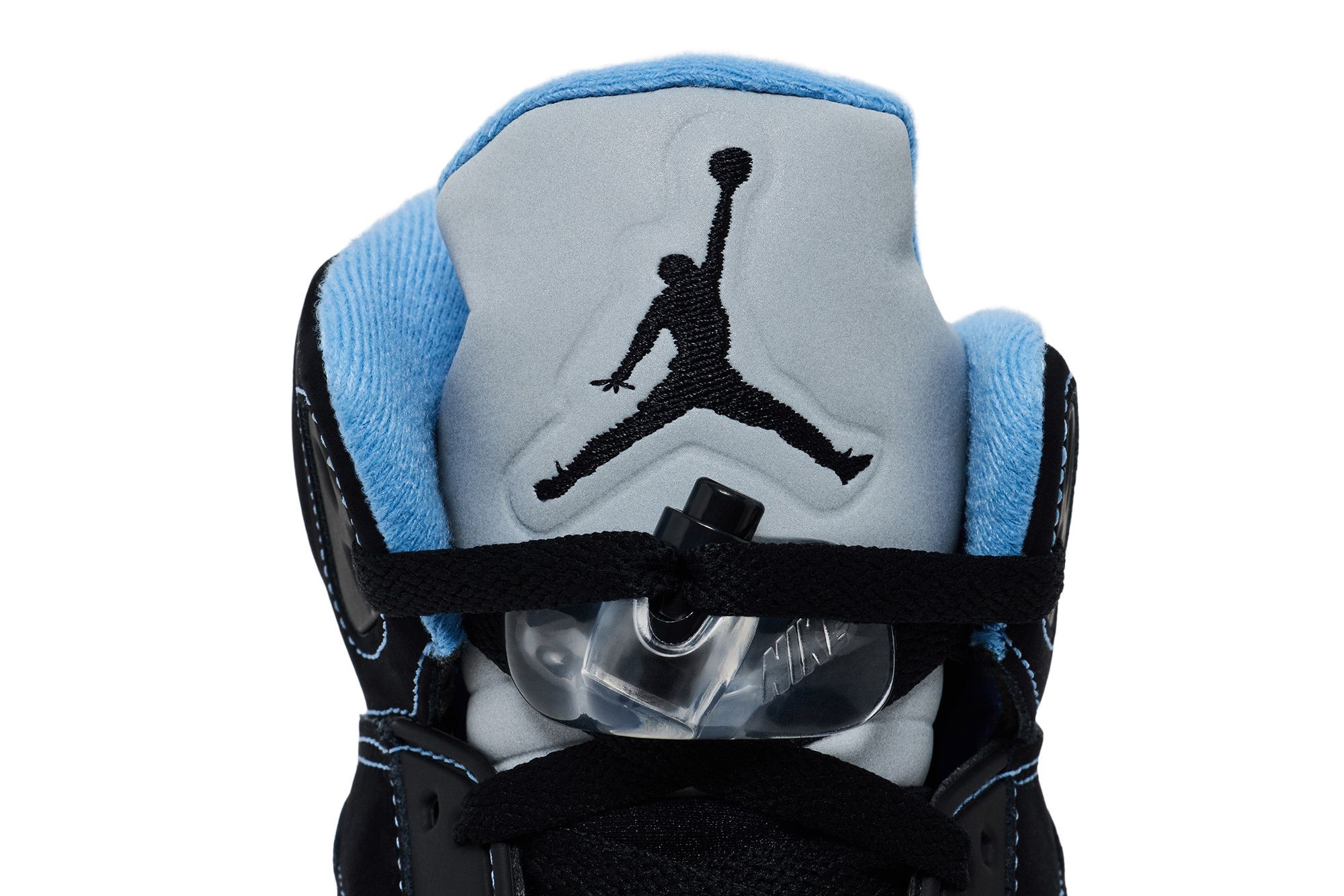 Buy Air Jordan 5 Retro 'Black University Blue' 2026 - DD0587 008