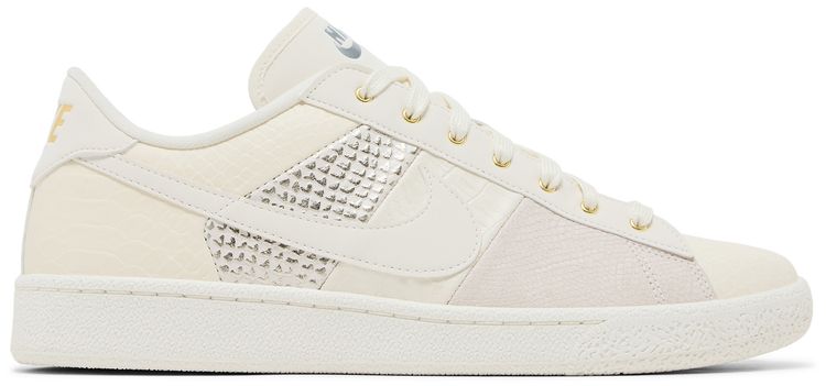 Nike Tennis Classic Premium Pale Ivory