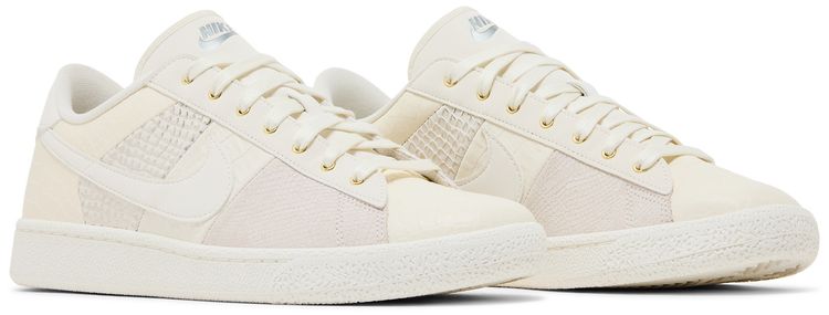 Nike Tennis Classic Premium Pale Ivory