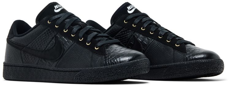 Nike Tennis Classic Premium Black