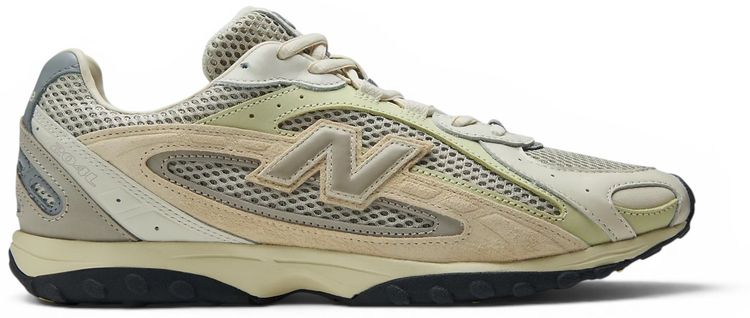 AURALEE x New Balance 204L Cream