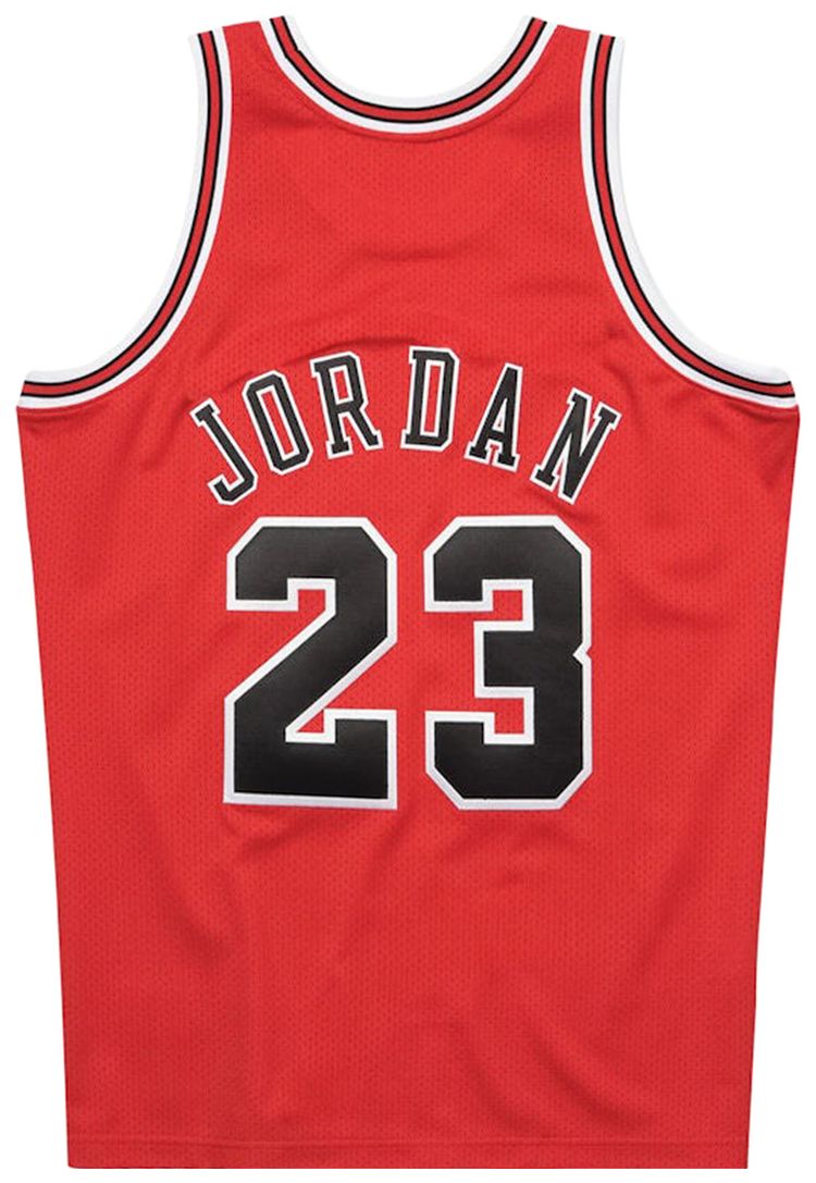 Mitchell  Ness Michael Jordan Chicago Bulls 1997 98 Authentic Jersey Red