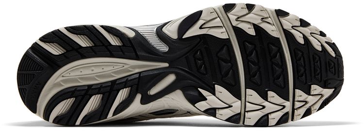 ASICS Gel Kahana TR V4 White Black