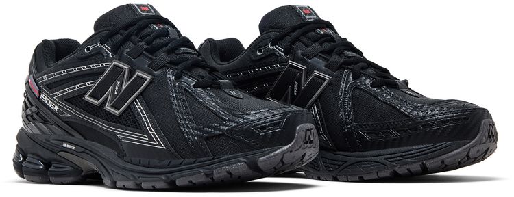 New Balance 1906R Black Silver Metallic