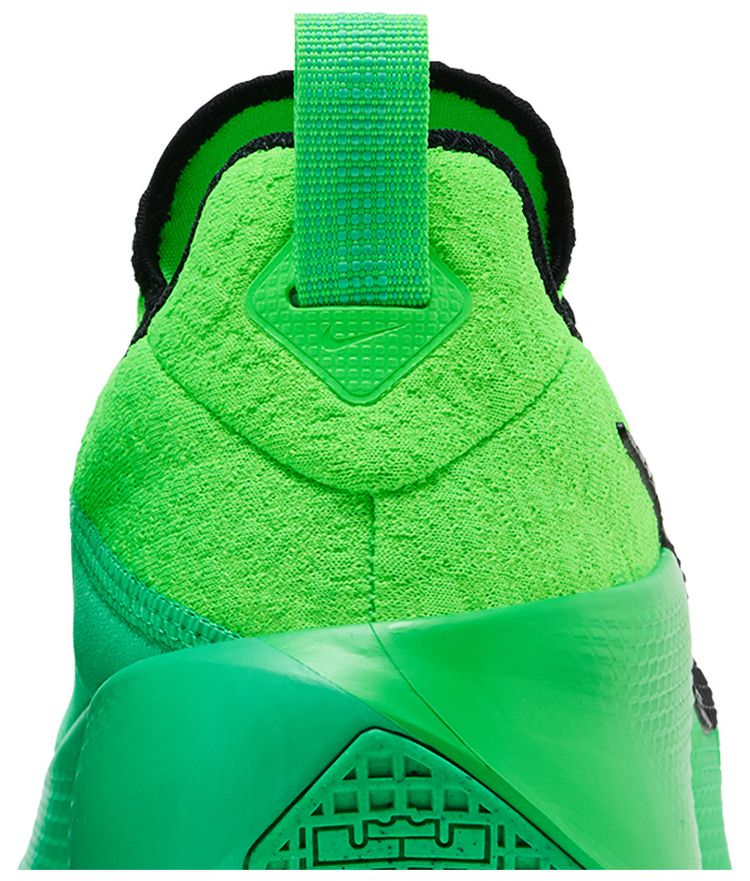 Nike LeBron TR 1 Green Strike