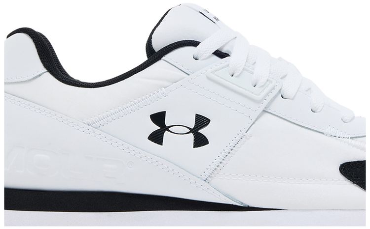 Under Armour Essential Runner White Black
