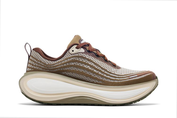 Nike Vomero Plus QS Off Noir Pecan Phantom
