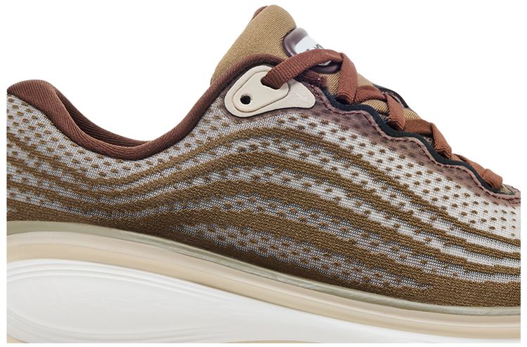 Nike Vomero Plus QS Off Noir Pecan Phantom