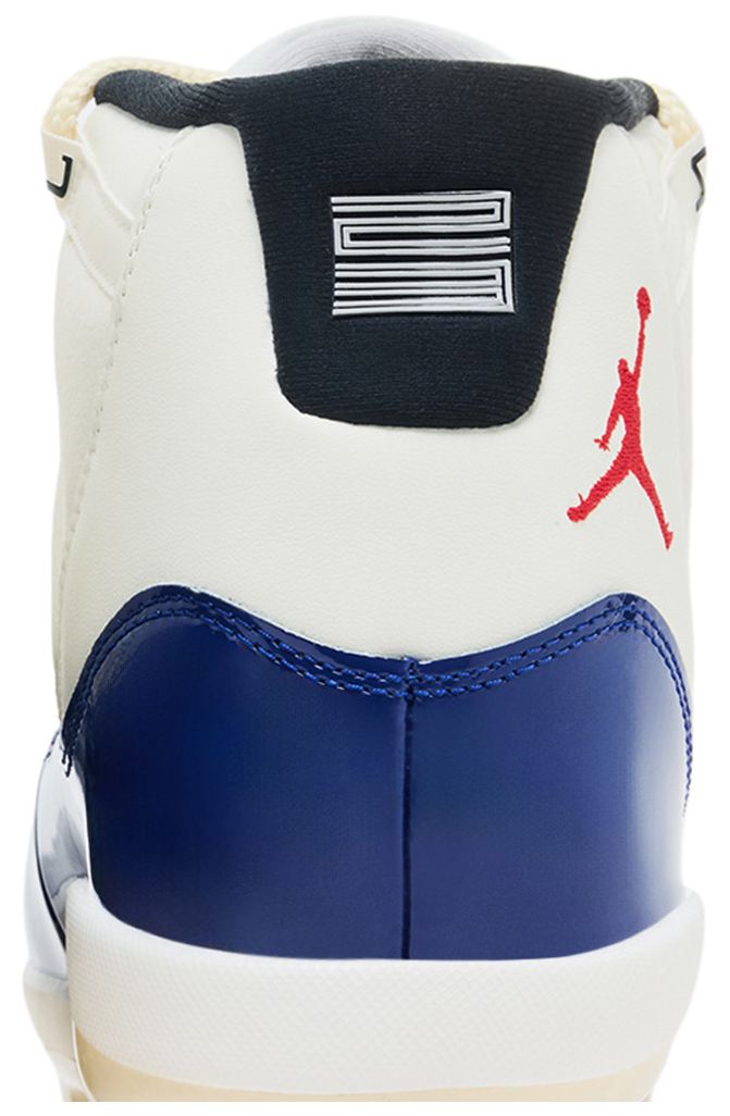 Air Jordan 11 Retro MCS Rare Air