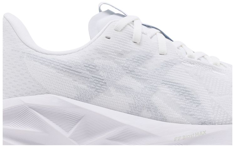 ASICS Wmns Novablast 5 White Piedmont Grey