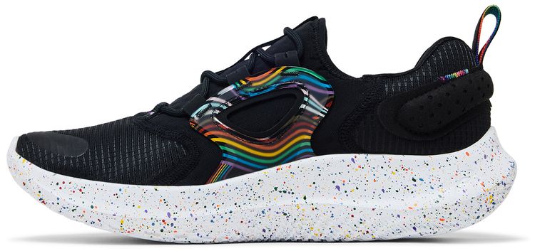 Under Armour Flow Velociti MVMNT Pride