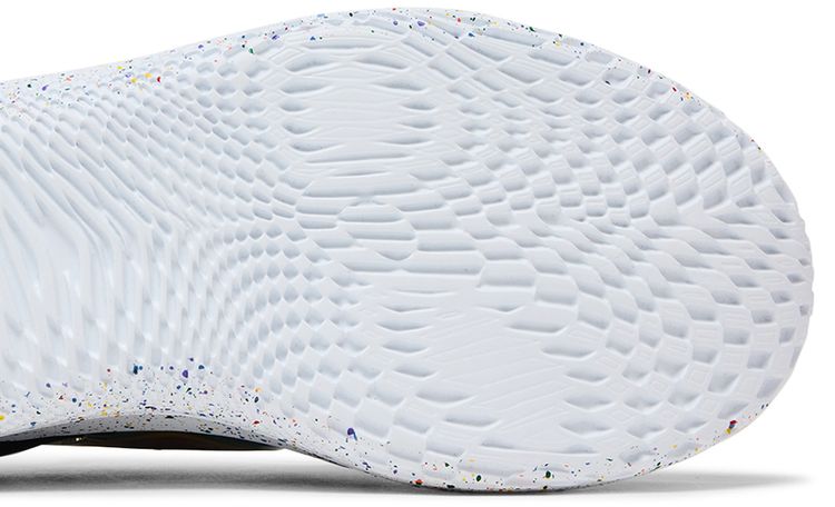 Under Armour Flow Velociti MVMNT Pride