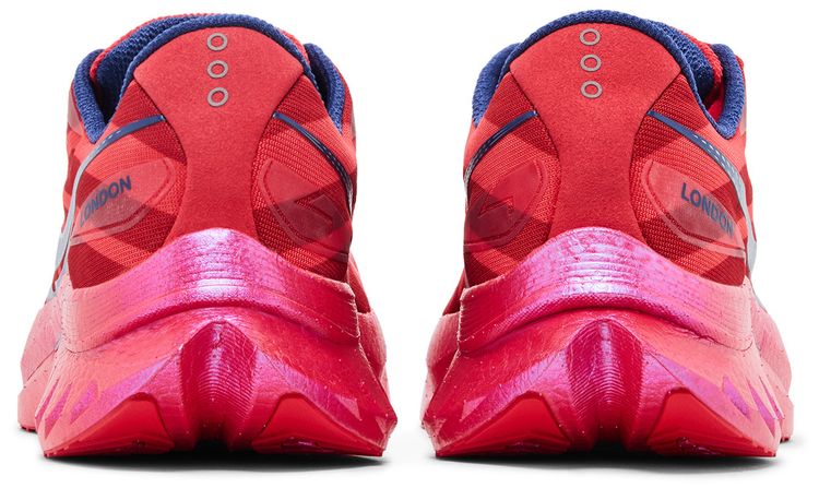 Saucony Endorphin Speed 4 London