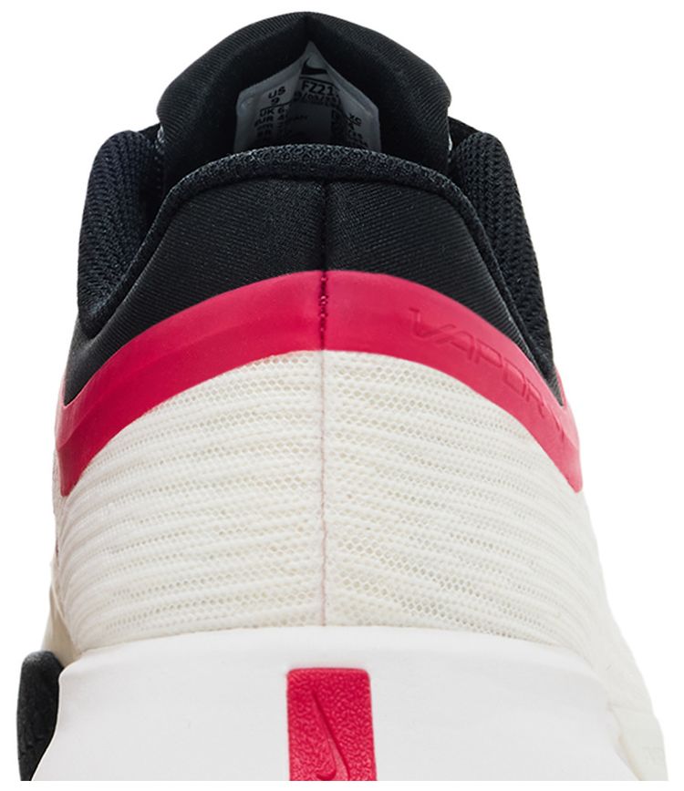 Wmns NikeCourt Air Zoom Vapor Pro 3 HC Team Red Rush Pink
