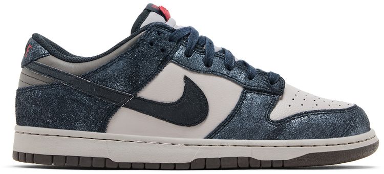 Nike Dunk Low NYC CBGB