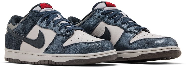 Nike Dunk Low NYC CBGB