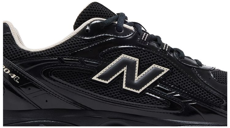 New Balance 204L Black Timberwolf