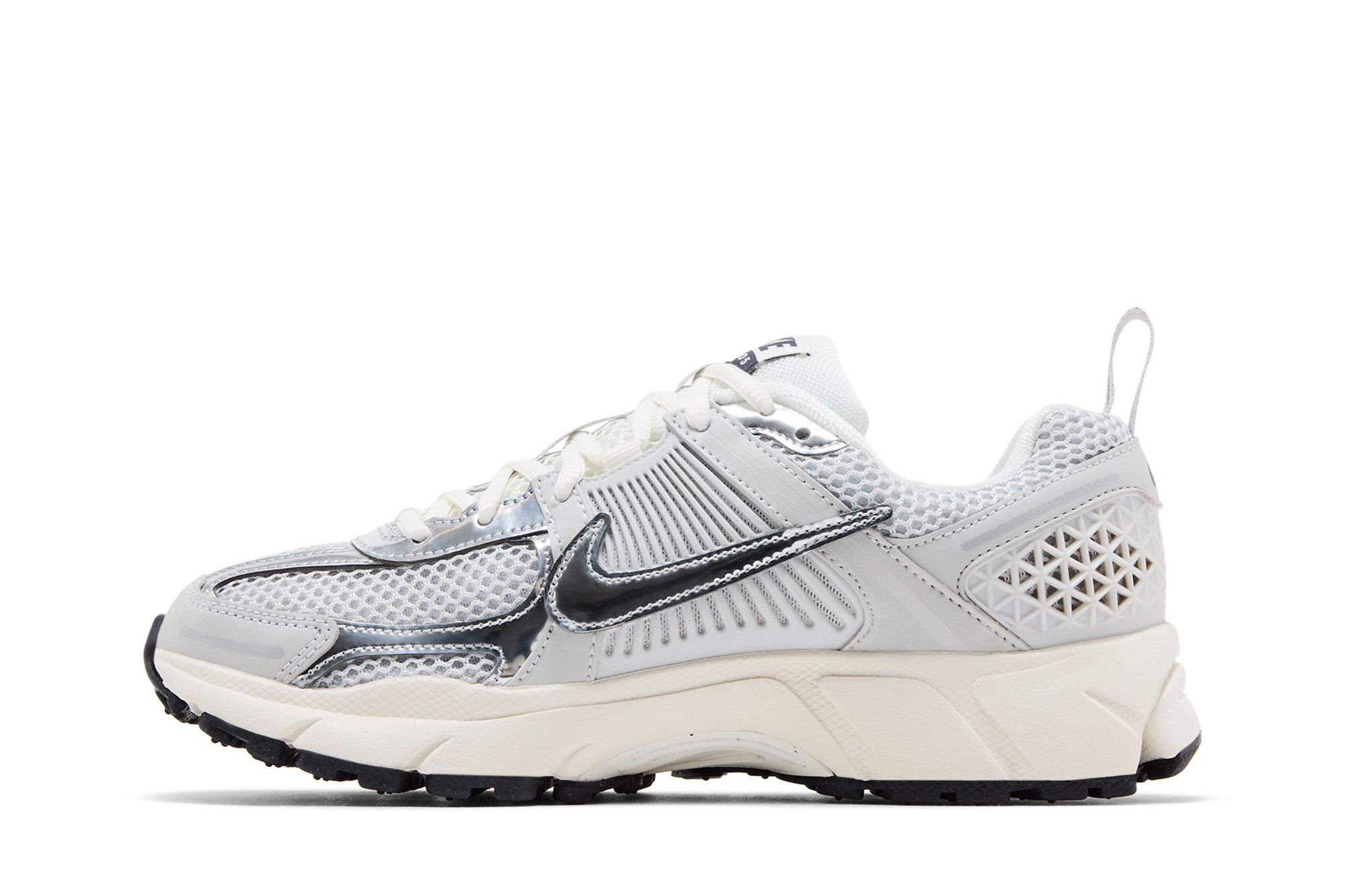 Buy Nike Vomero 5 GS 'Photon Dust Chrome' - IM9467 001 | GOAT