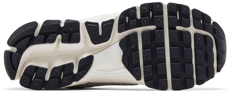 Nike Vomero 5 GS Photon Dust Chrome