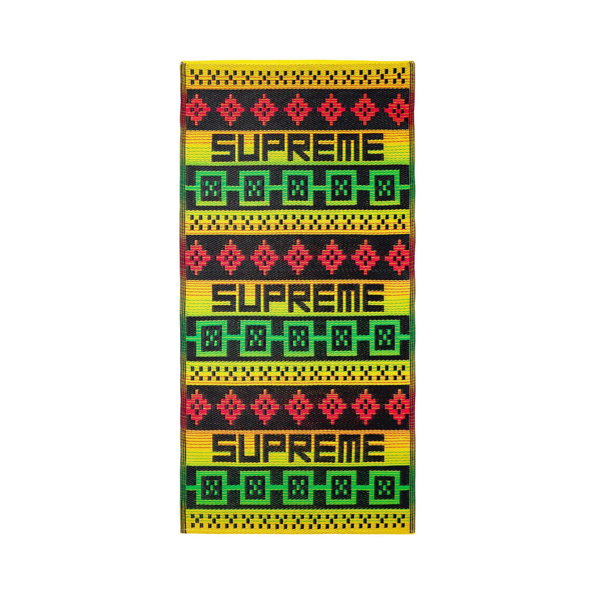 Buy Supreme x Sosenap Plastic Mat 'Yellow' - SS26A25 YELLOW | GOAT UK