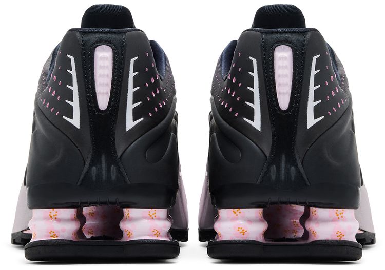 Nike Wmns Shox R4 Sakura