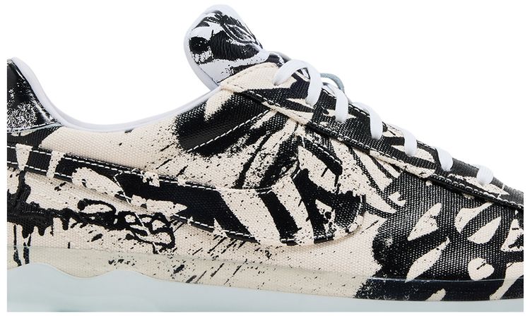 Slawn x Nike Cryoshot Striker 1976 Nigeria