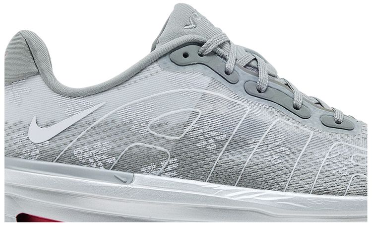 Nike Wmns Vomero Premium Fleur De Lis