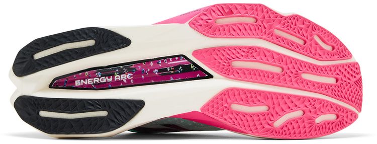 New Balance FuelCell SuperComp Elite v4 TCS NYC Marathon