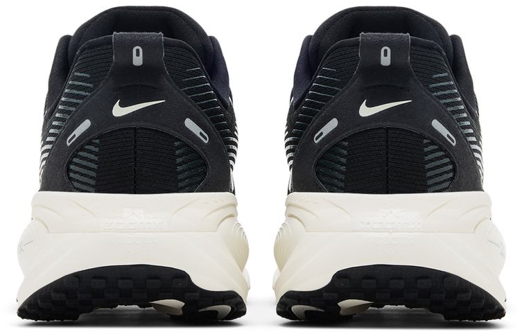 Nike Vomero 18 Extra Wide Black Coconut Milk