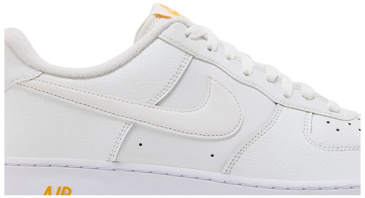 Nike Air Force 1 07 White University Gold Gum