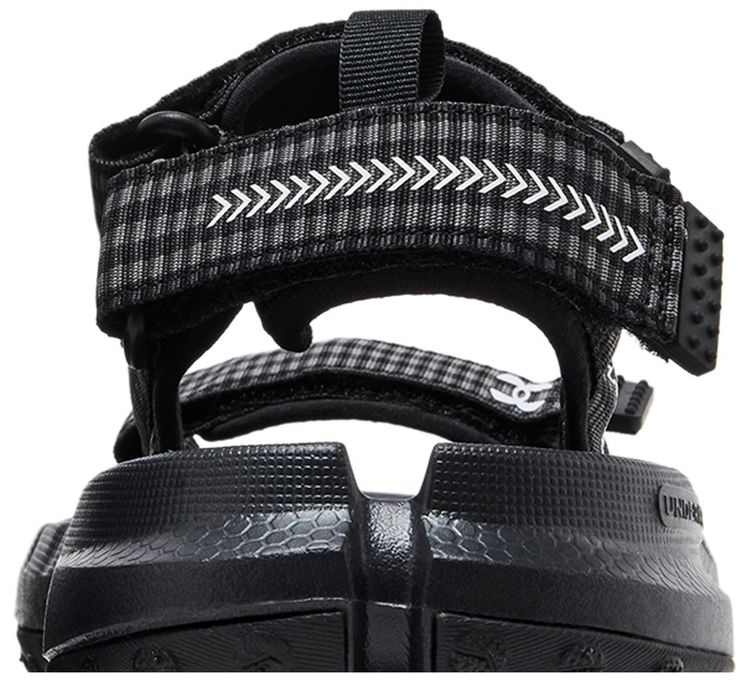Under Armour Fat Tire Sandal Black White