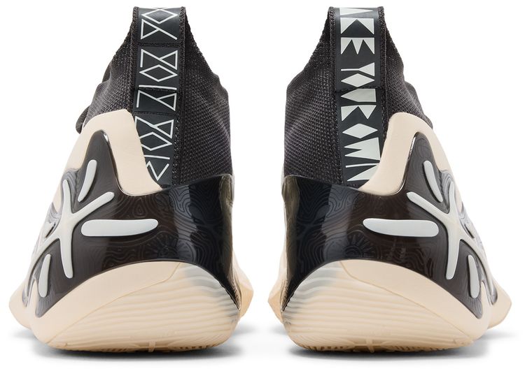Li Ning Way of Wade 11 Hall of Fame