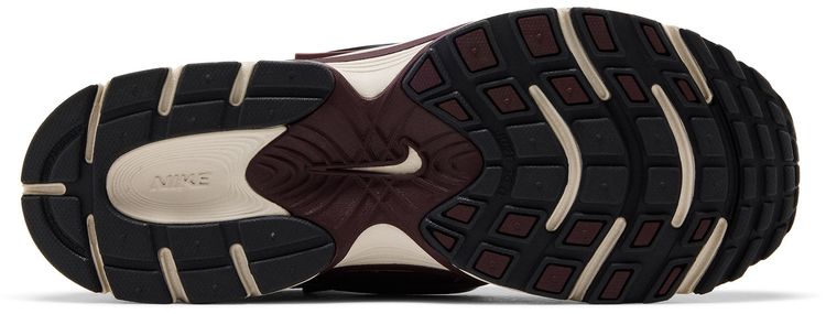 Nike V5 RNR Burgundy Crush Black