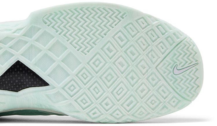 Nike Kobe 3 Low Protro CHBL