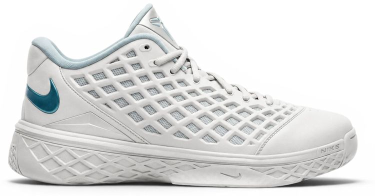 Nike Kobe 3 Low Protro Platinum Grey