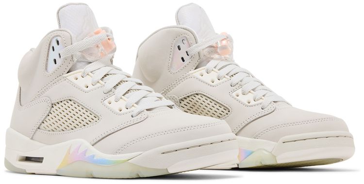 Wmns Air Jordan 5 Retro Year of the Snake