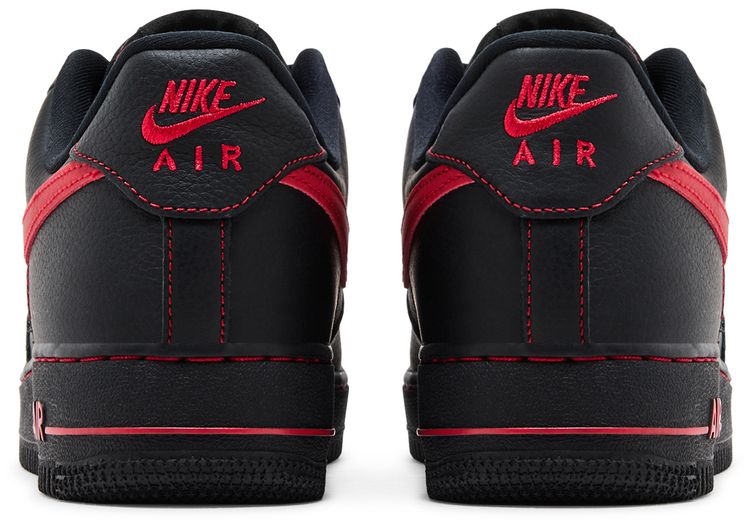 Nike Air Force 1 07 LV8 Bred