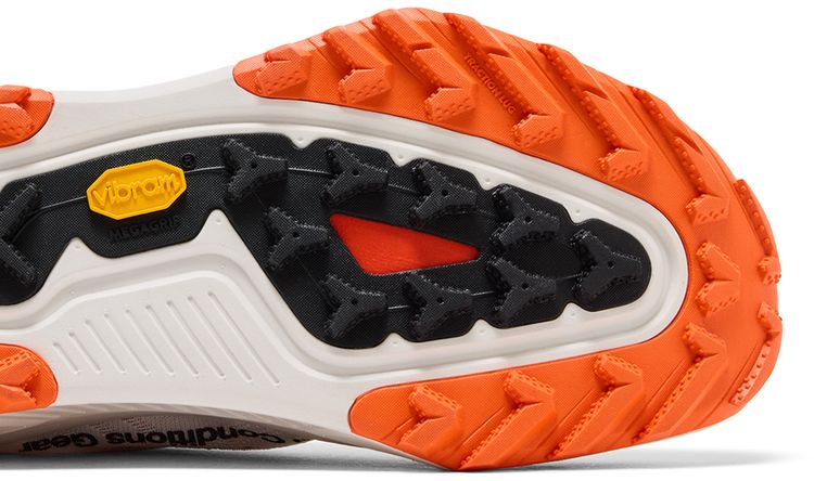 Nike ZoomX ACG Zegama Summit White Safety Orange Black