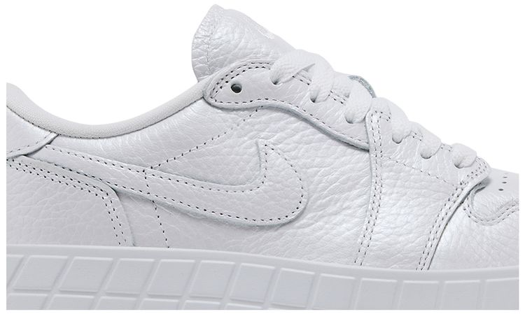 Wmns Air Jordan 1 Low Brooklyn White Metallic Silver