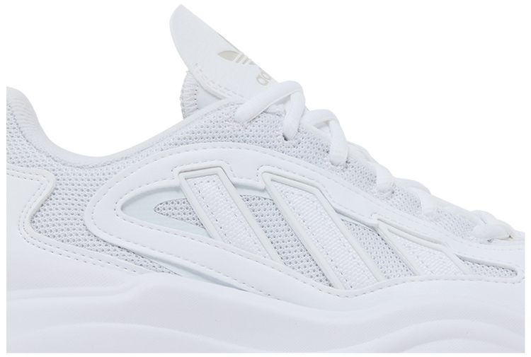 adidas Wmns Ozgaia White Grey